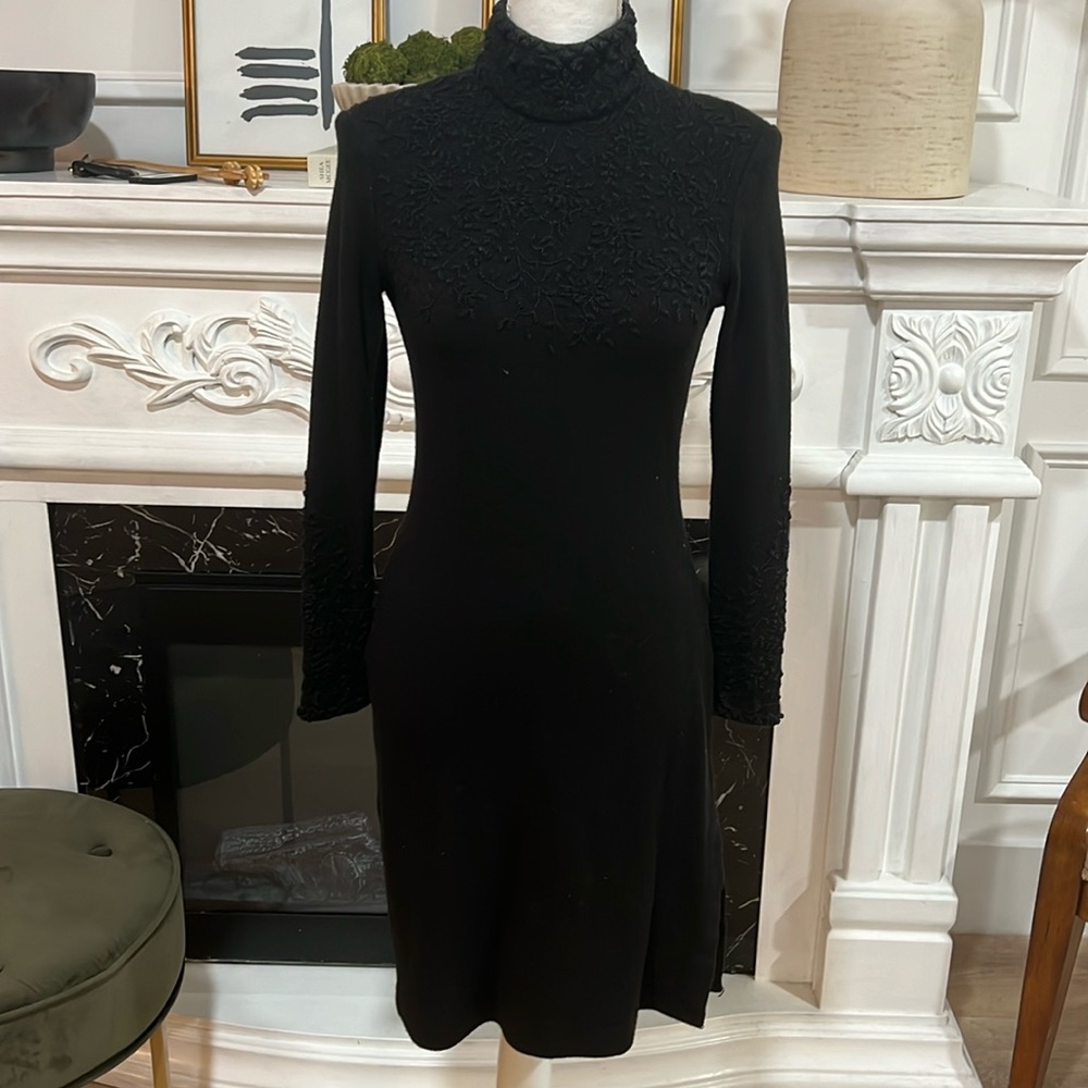 Linda Alard Ellen Tracy black long sleeve dress
